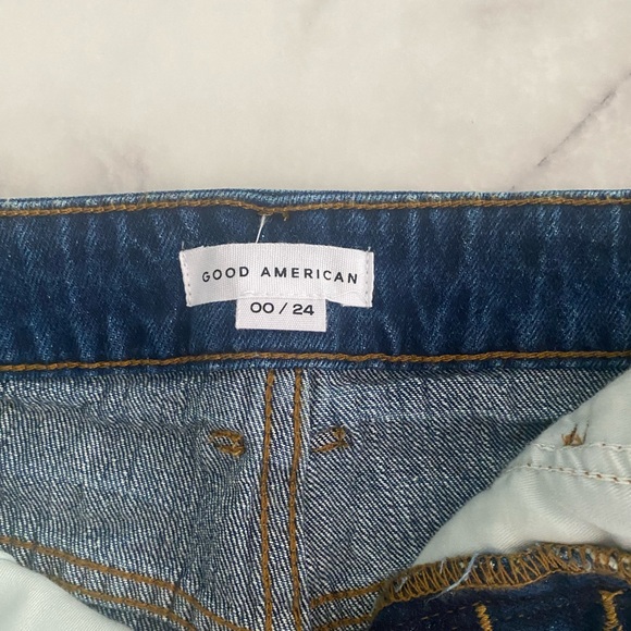 Good American BombShell shorts - Picture 5 of 6